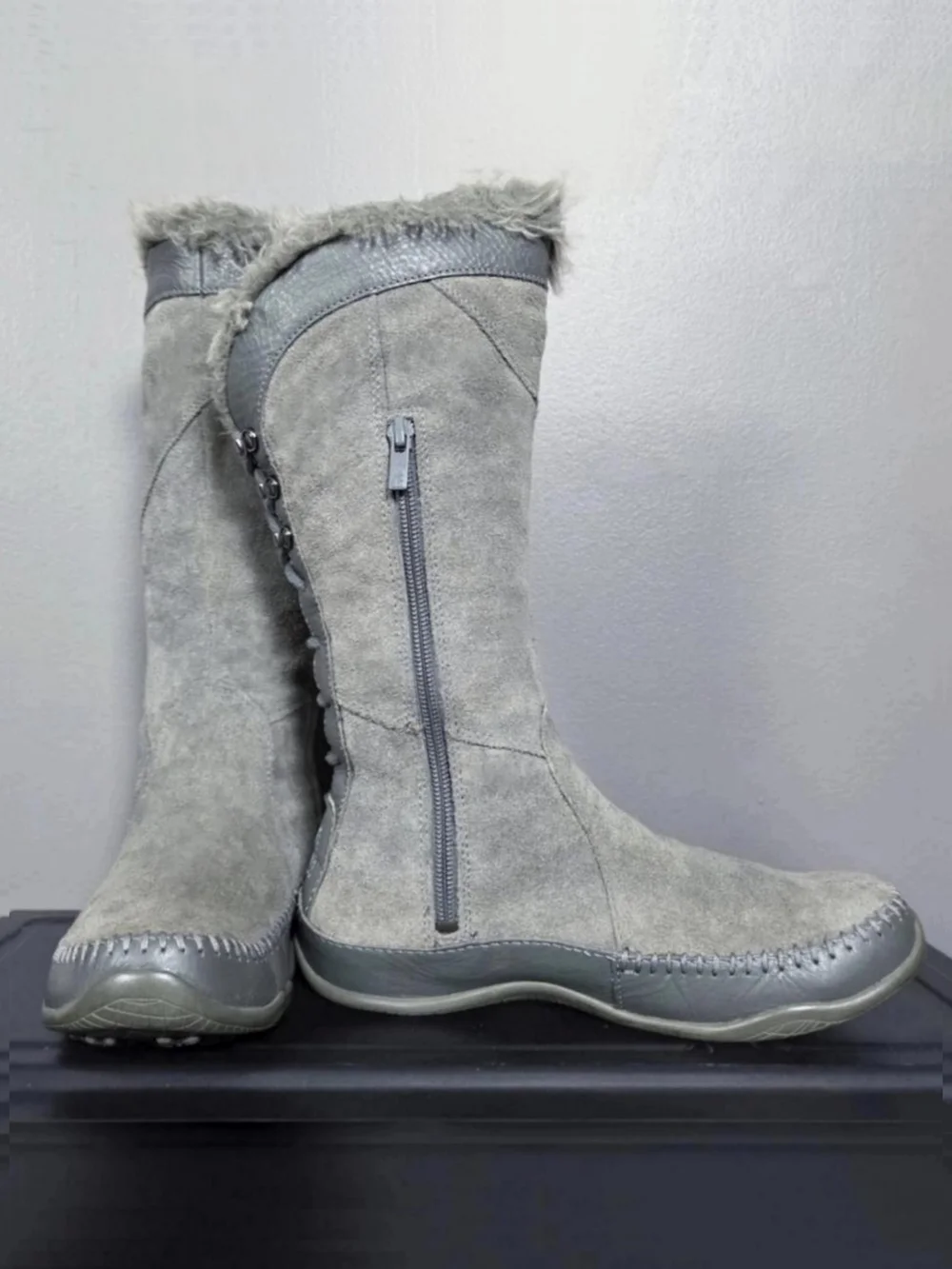 The North Face Janey Tall Moccasin Boots Waterproof Grey Suede Fur Women's 6.5